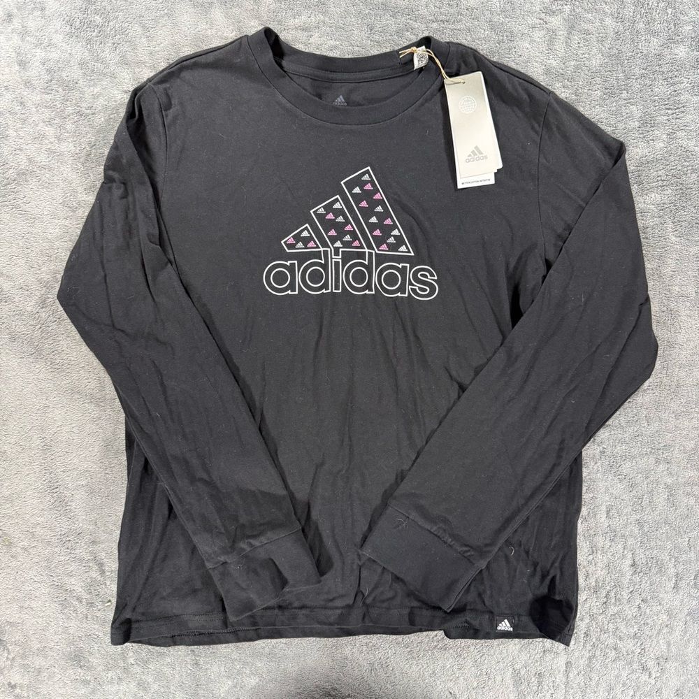 Adidas Women’s Mini Badge of Sport Long Sleeve Graphic Tee New